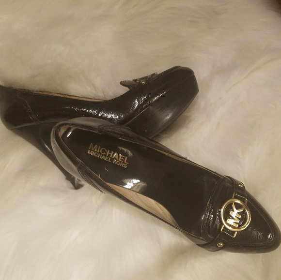 Michael Kors Shoes - 🌟Michael Kors MK Leather Platform Heels